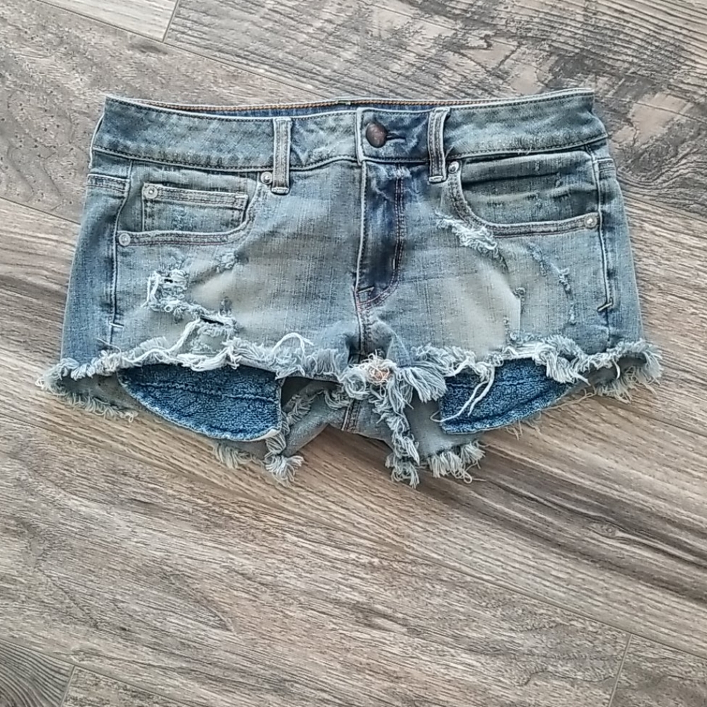 AE shorts